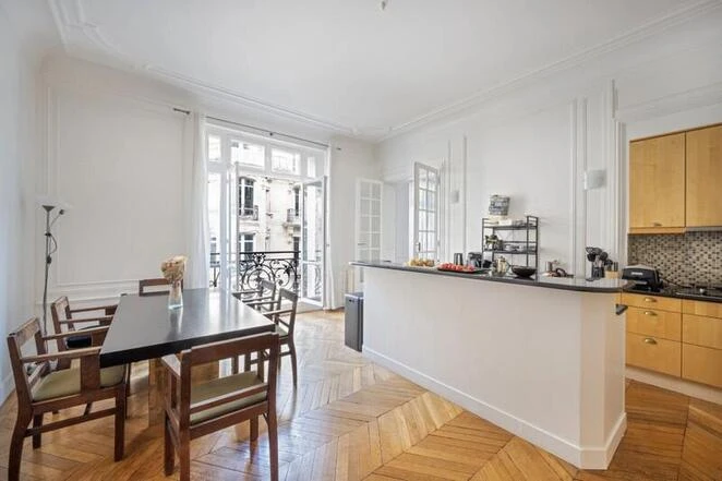 Paris 17th District &ndash; An ideal pied a terre