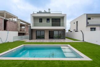 Houses and villas House 1||1394689