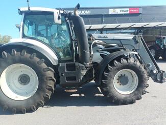 Valtra T144 2015