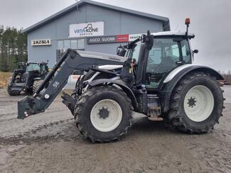 Valtra N124 2017