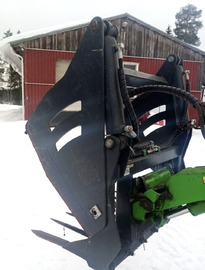 Muut maatalouskoneet Muut koneet ja laitteet Avant Rehuleikkuri A21276 2014