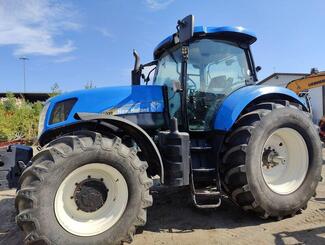 New Holland T7030 2008