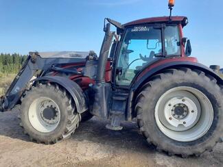 Valtra T174 2015