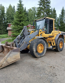 Muut maatalouskoneet Muut koneet ja laitteet Volvo l90f 2011