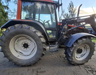 Valtra 6400 2004