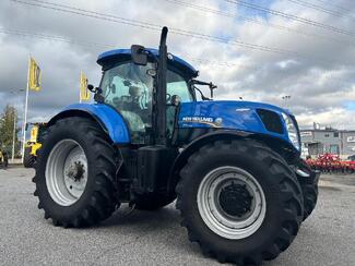 New Holland T 7.220 AC. 50 km / h