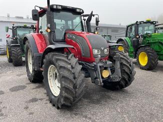 Valtra N 142