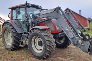 Valtra N121 2006