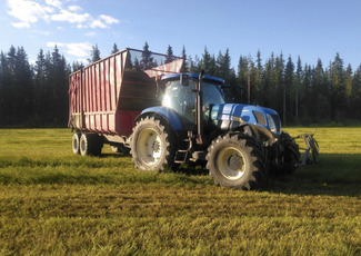 New Holland 7050 AC 2009