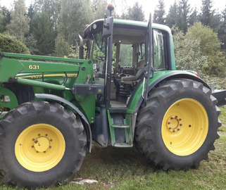 John Deere 6420 