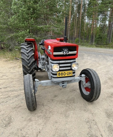 Massey Ferguson 165 