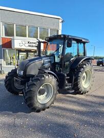 Valtra N 92