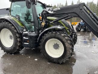 Valtra N 175 Versu. + etukuormain