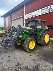 JOHN DEERE 5100R 2010