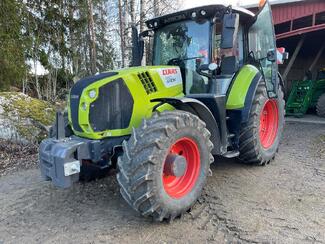 CLAAS Arion 660