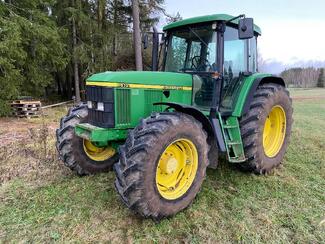 John Deere 6610